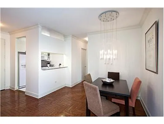 Sold by Douglas Elliman | media 22