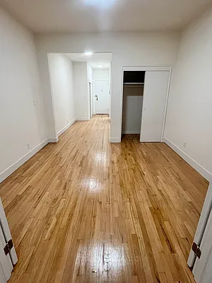 Rented by MOTION New York | media 11