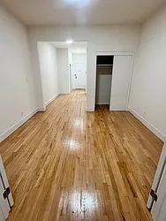 Rented by MOTION New York