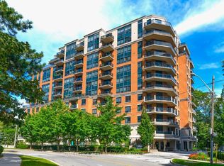 1 Lomond Dr #302, Toronto, ON M8X2Z3