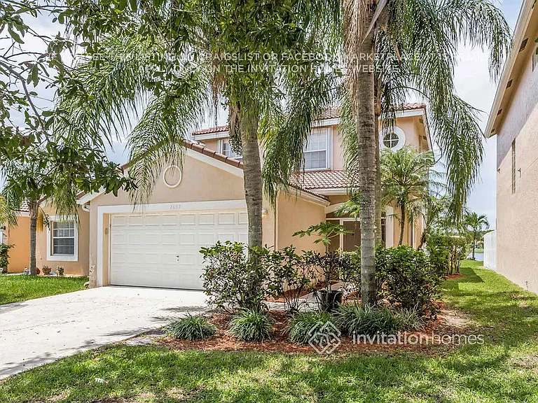 7697 Springfield Lake Dr — Photo 2