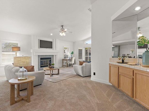4th image of 4921 Hidden Meadow Way