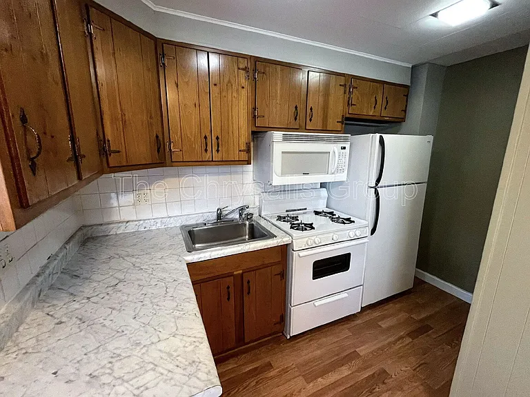 1400 Kansas St #A — Photo 3