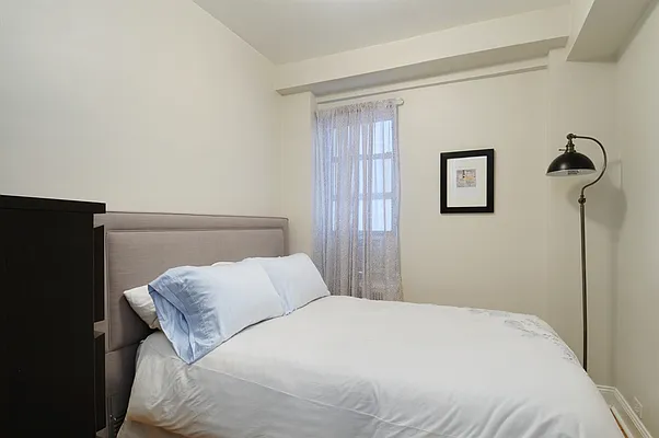 Sold by Corcoran | media 18