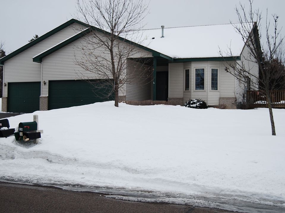2300 Sq Ft!