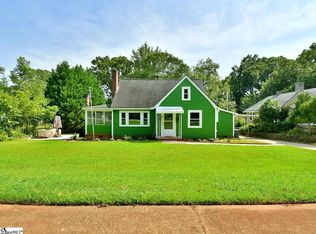 580 E Main St, Laurens, SC 29360