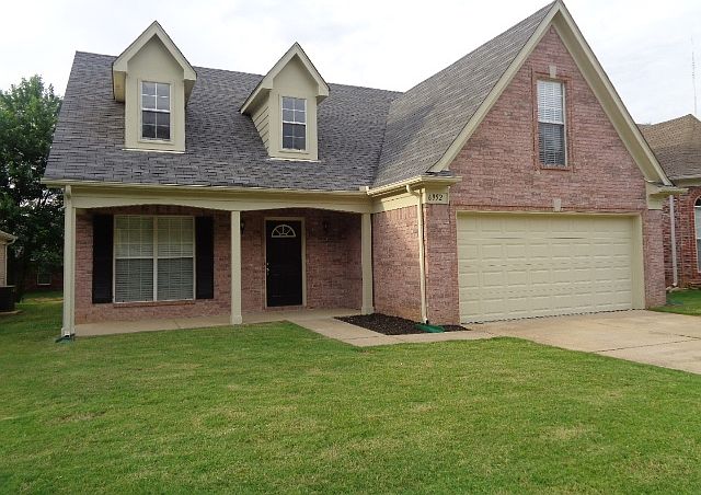 1st image of 6952 Parkbrook Ln