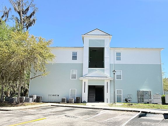 4th image of 8227 Lobster Bay Ct Unit 308
