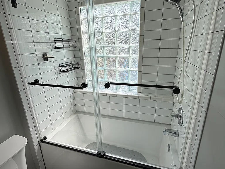 1262 Indianola Ave — Photo 25