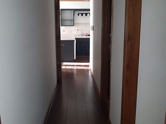 4th image of 7409 Southwest Hwy APT 3W