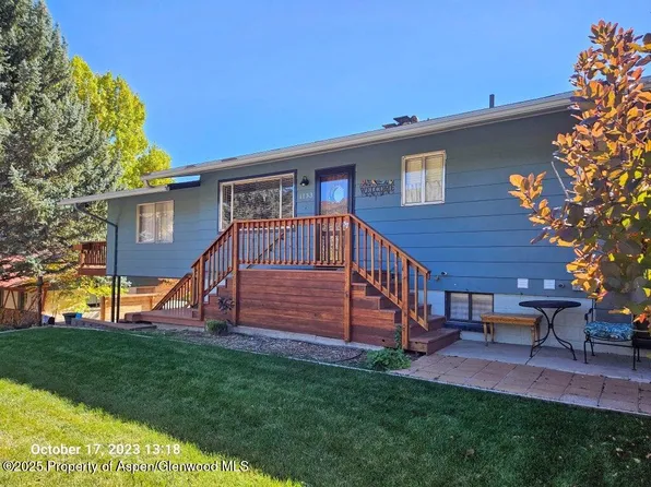 1133 Red Mountain Dr, Glenwood Springs, CO 81601