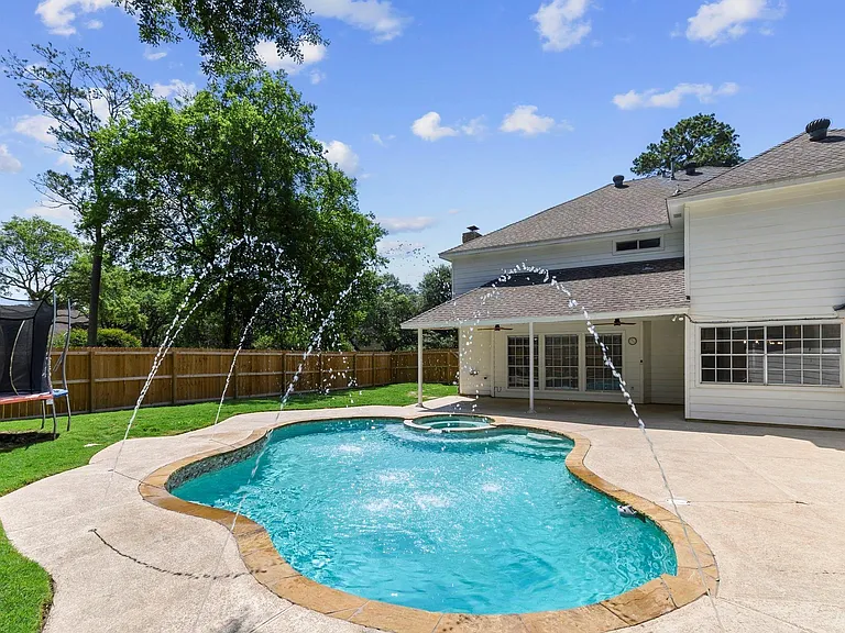 3602 Blue Cypress Dr — Photo 42