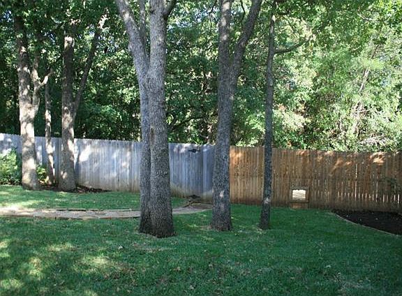2nd image of 4740 Hanover Dr