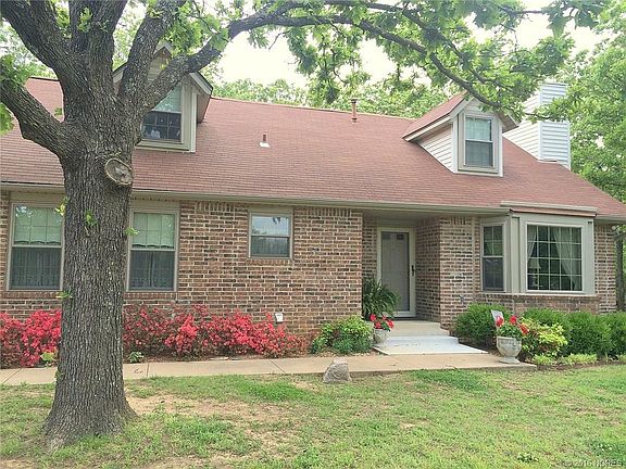 2nd image of 8212 S 56th West Ave