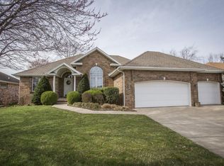 4631 S Forest Ave, Springfield, MO 65810