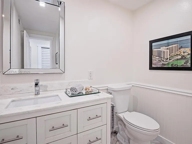 3505 S Ocean Dr #607 — Photo 8