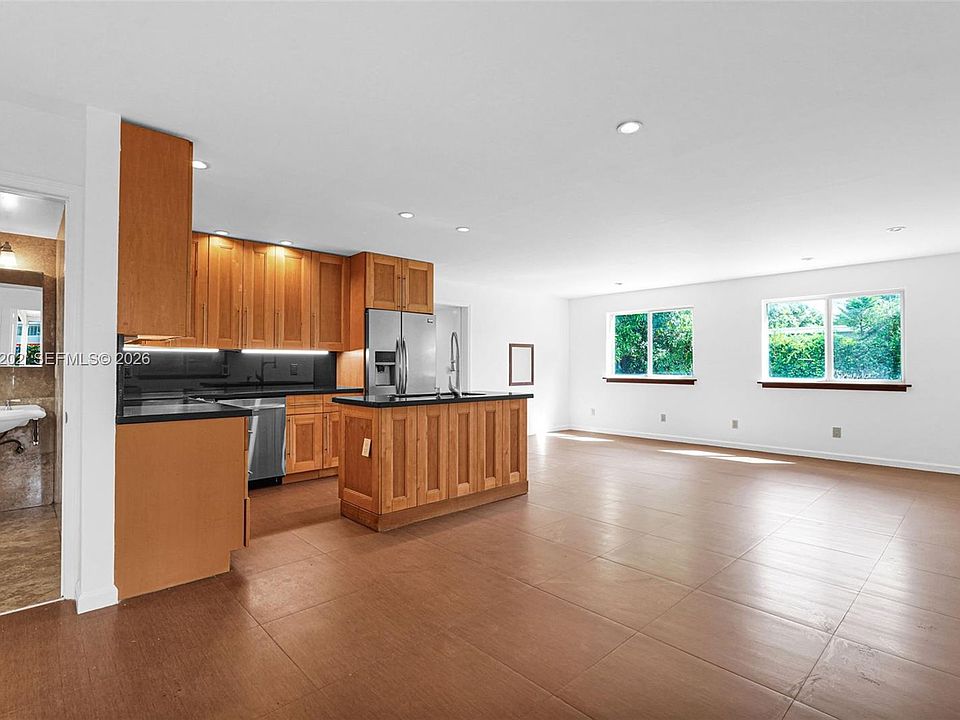 1st image of 181 NW 41st St #1