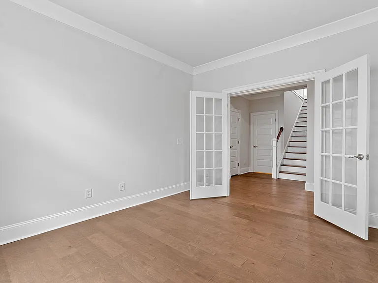 602 Chigwell Springs Ln — Photo 9