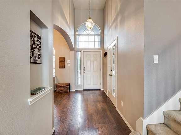 4th image of 3505 Stanford Dr