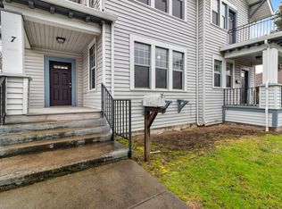 7 Rose Ave, Medford, OR 97501