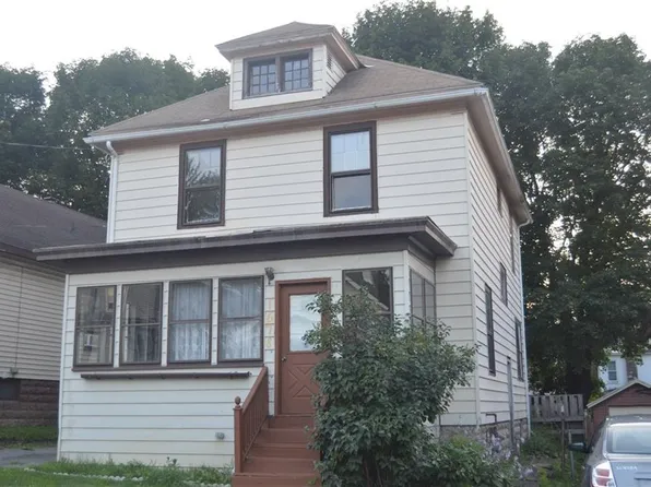 1678 Neilson St, Utica, NY 13501