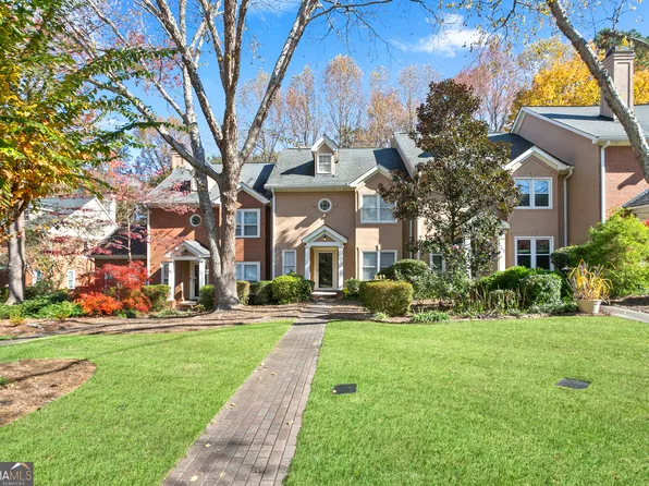 744 Olde Towne Ln, Marietta, GA 30068