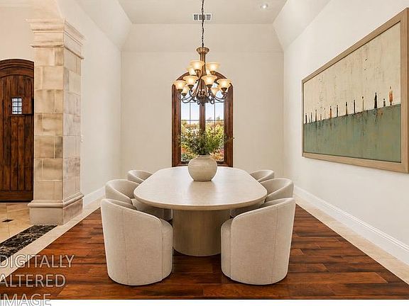5th image of 2620 Vineyard Dr