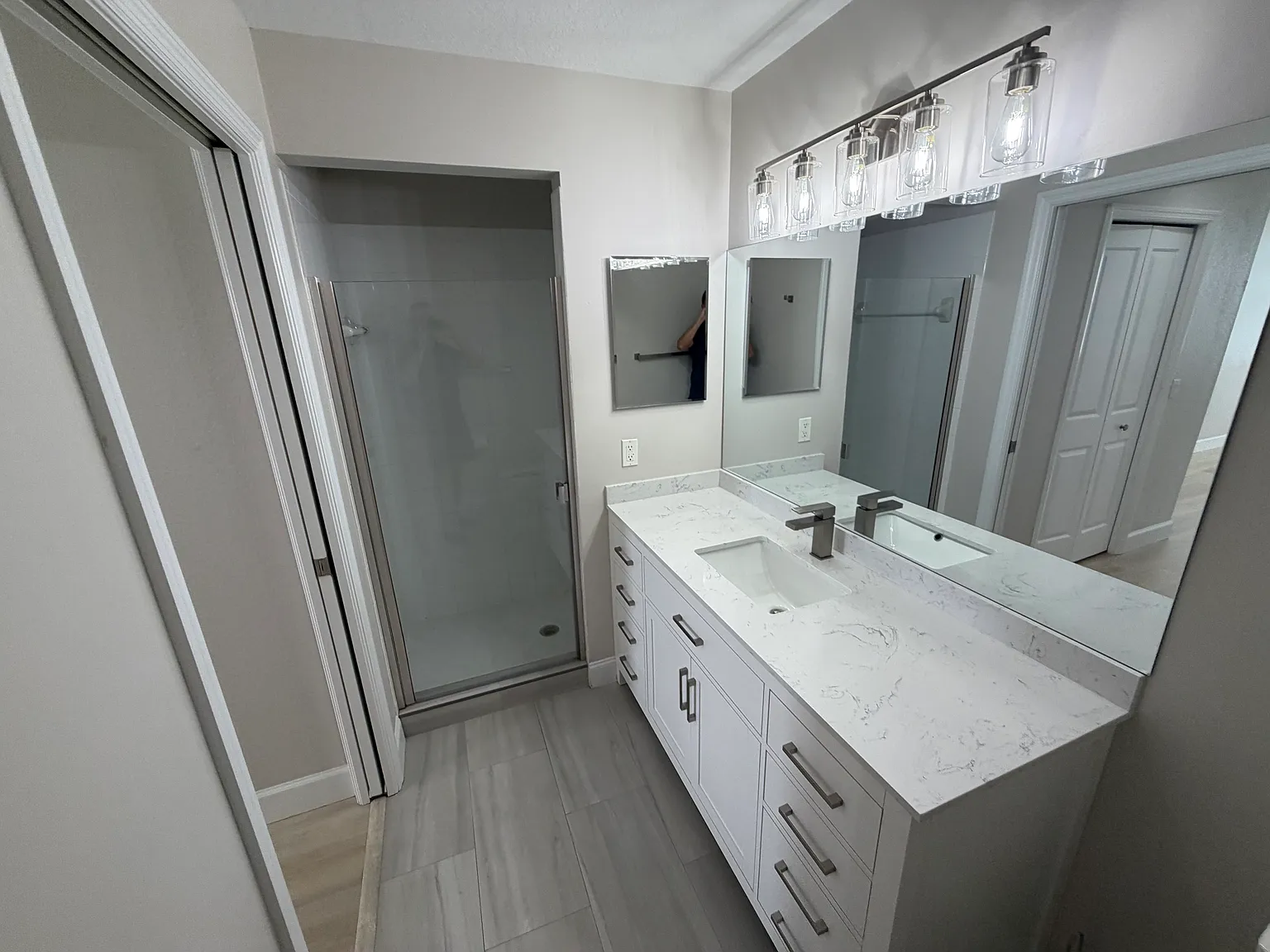 2 bed, 1418 sqft, $2,145 — Photo 4