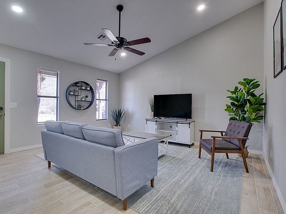 5th image of 2504 W Meadow Ln #2504