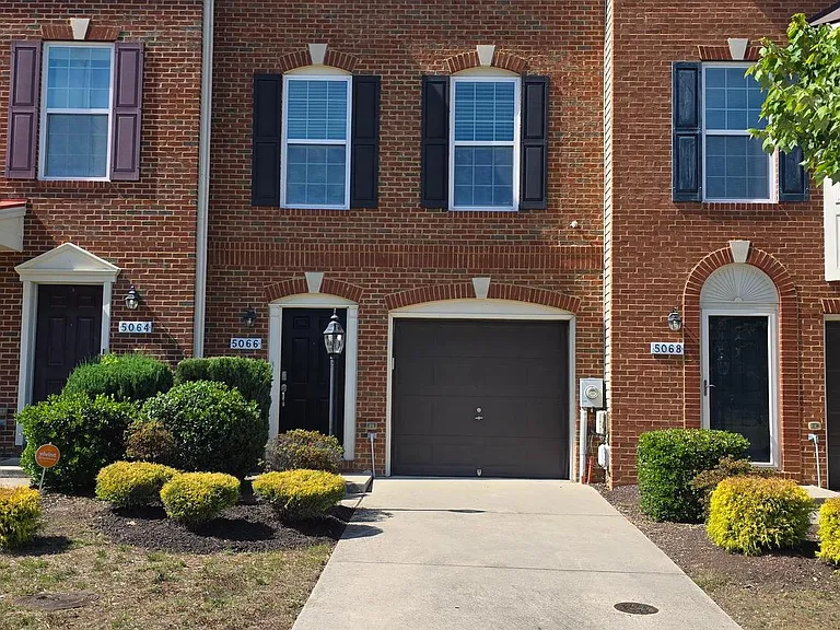 5066 Oyster Reef Pl — Photo 1