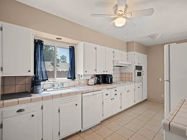3108 Saratoga St — Photo 18
