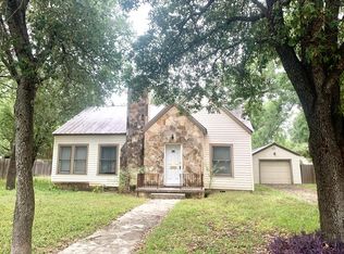 315 Myrtle St, Uvalde, TX 78801
