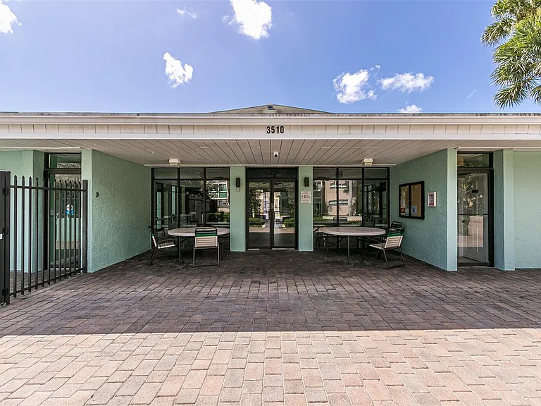 2613 SW Natura Ave — Photo 19