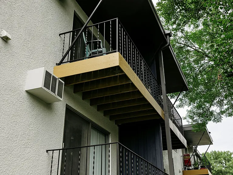 SkyHill Apartments — Photo 16