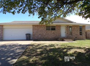 134 SW 69th St, Lawton, OK 73505