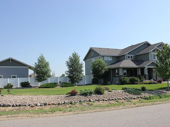 Huge Corner Lot
