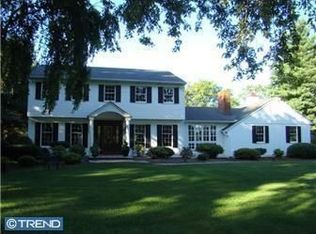 1033 Green Lane Rd, Malvern, PA 19355