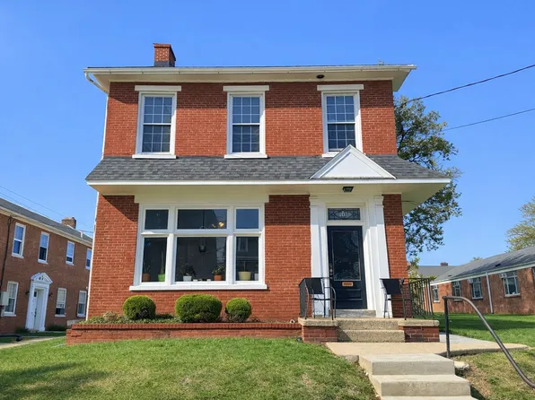 107 S. Broad St., 107 S Broad St APT 1, Lititz, PA 17543