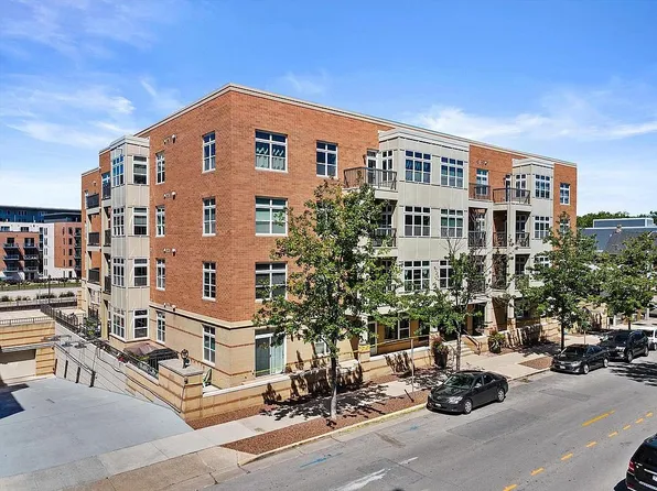 1925 N Water St APT 104, Milwaukee, WI 53202