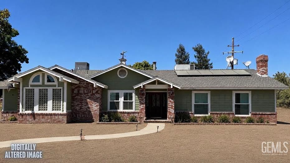 1st image of 15041 Magnolia Ave