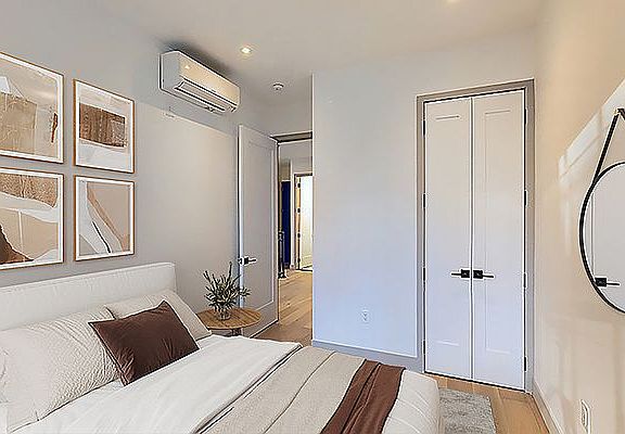 4th image of 395 Kosciuszko St #2R