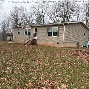 4953 Wilding Rd, Ravenswood, WV, 26164
