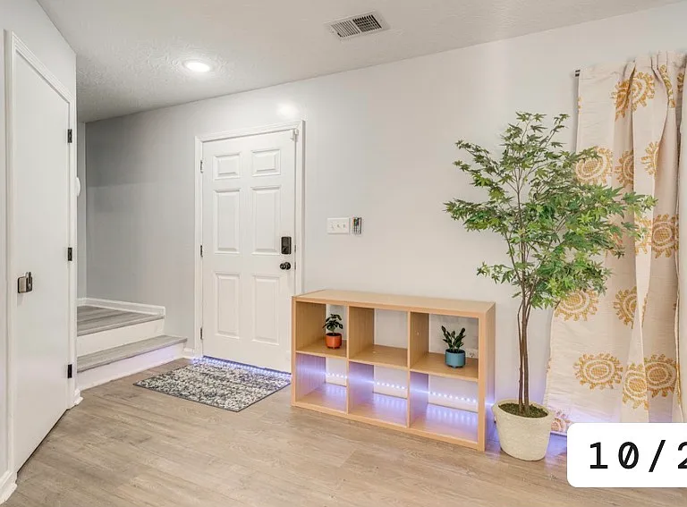 10605 Irvin Pines Dr — Photo 12