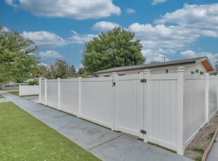 7989 Sale Ave, Canoga Park, CA 91304