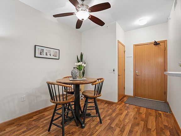 4th image of 18 Kings Mill Cir Unit 111