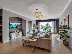 808 3rd Ave W
