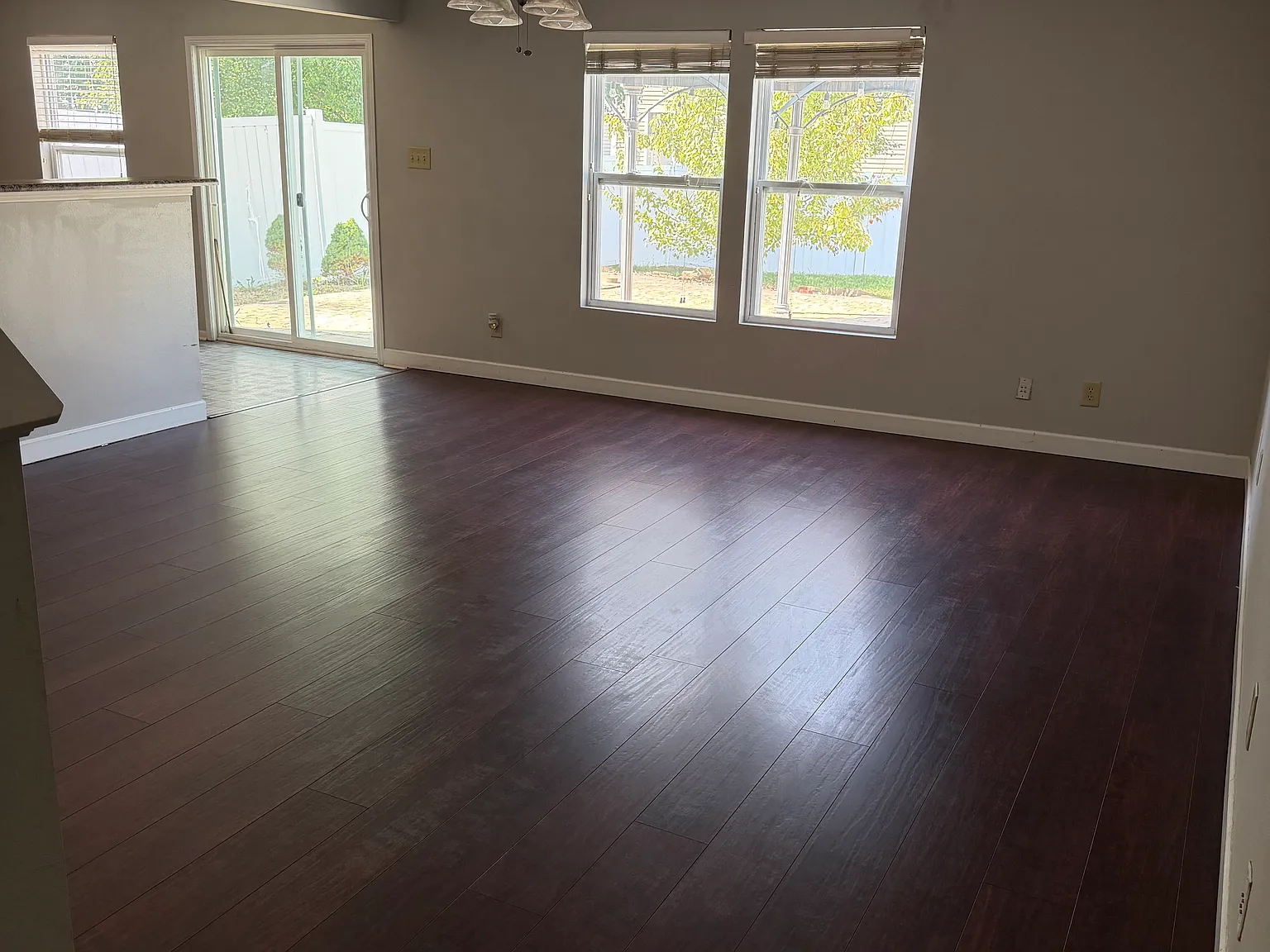1722 Blue Grass Pkwy — Photo 2