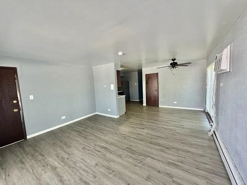 10602 Oak Tree Dr — Photo 3