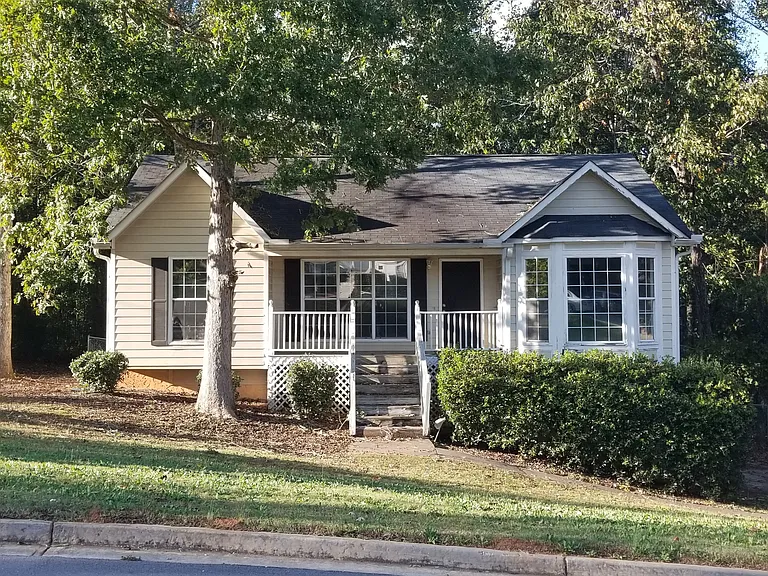 3708 Willow Tree Cir — Photo 1