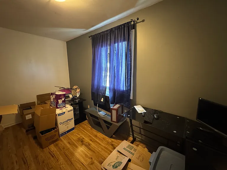 2 Vincent St #2 — Photo 25